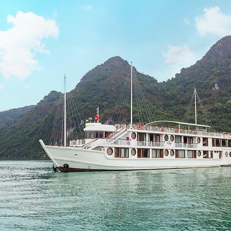 Calypso Cruises Hotel Cat Hai Bagian luar foto
