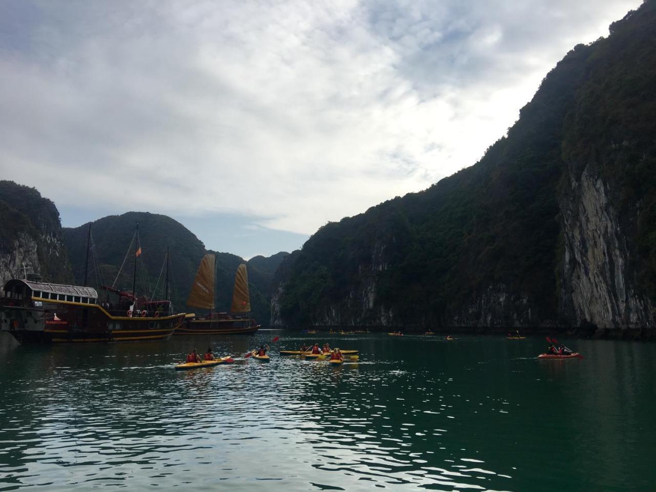 Calypso Cruises Hotel Cat Hai Bagian luar foto